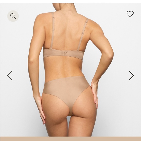 SKIMS WIRELESS FORM clay
PUSH-UP PLUNGE BRA NWT - Picture 4 of 6